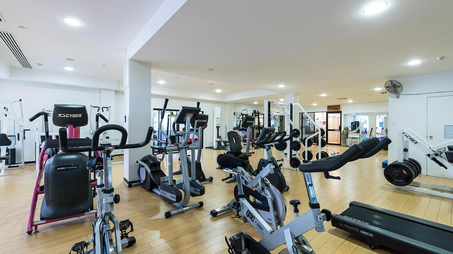 Mercure Gold Coast Resort 4*,  Avustralya
