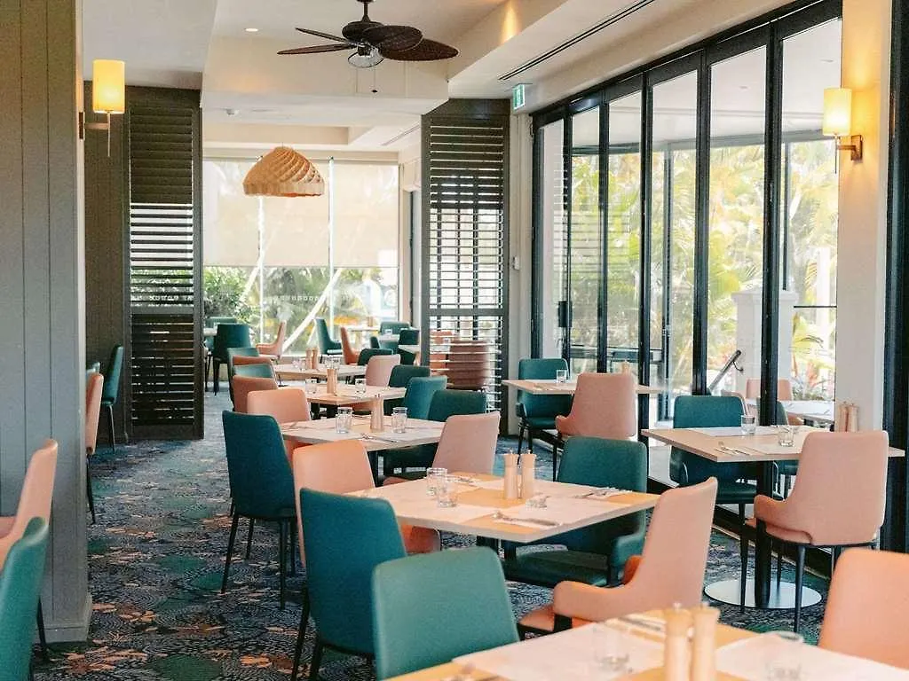 Mercure Gold Coast Resort Otel