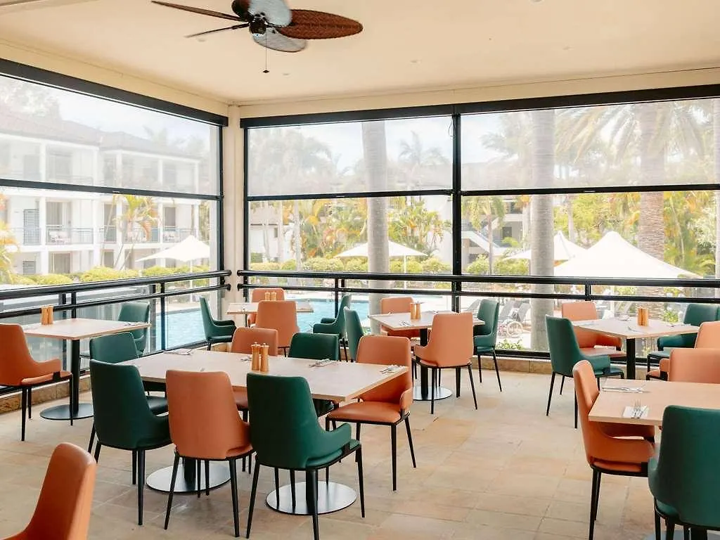 Otel Mercure Gold Coast Resort