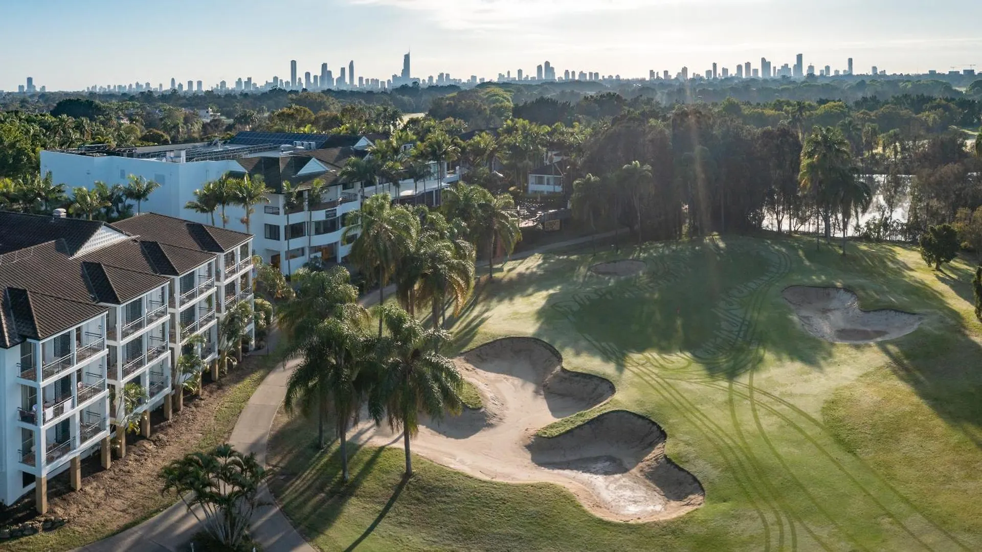 Mercure Gold Coast Resort Otel