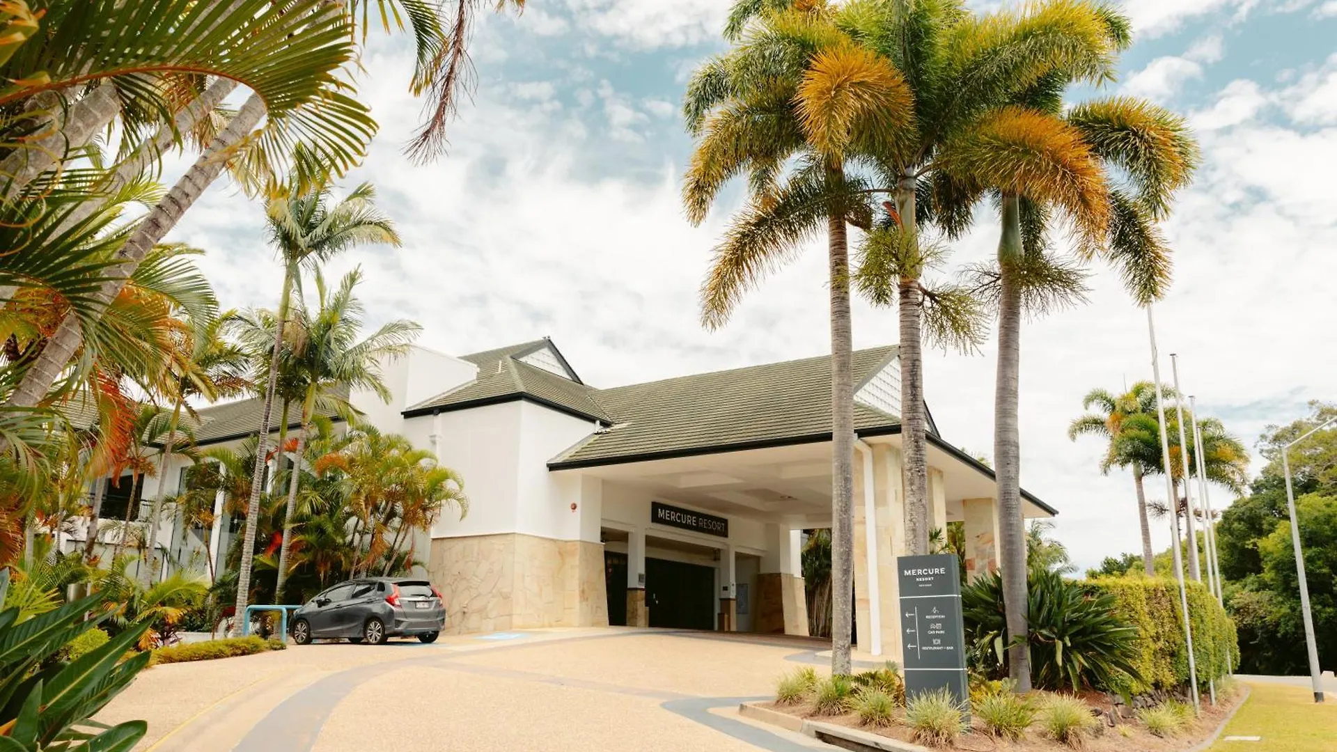 Mercure Gold Coast Resort Otel