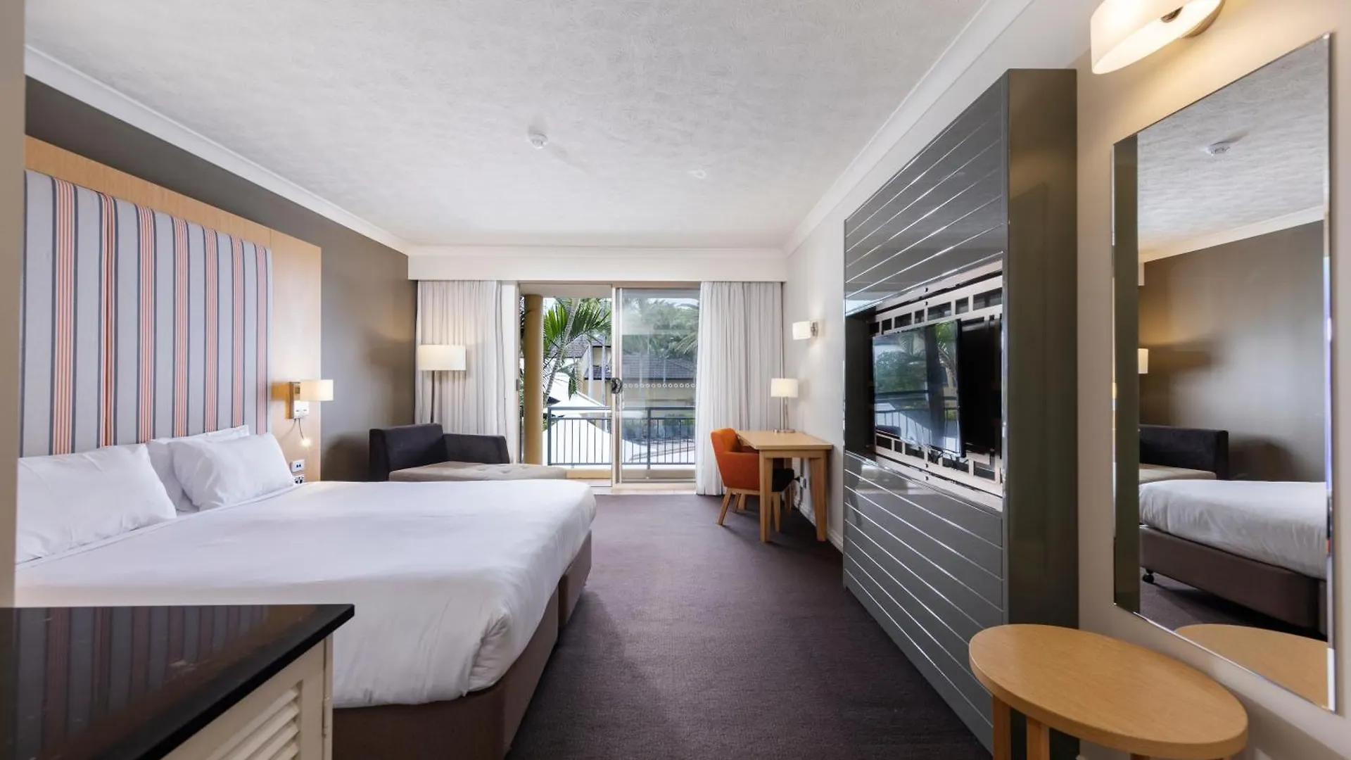 Mercure Gold Coast Resort